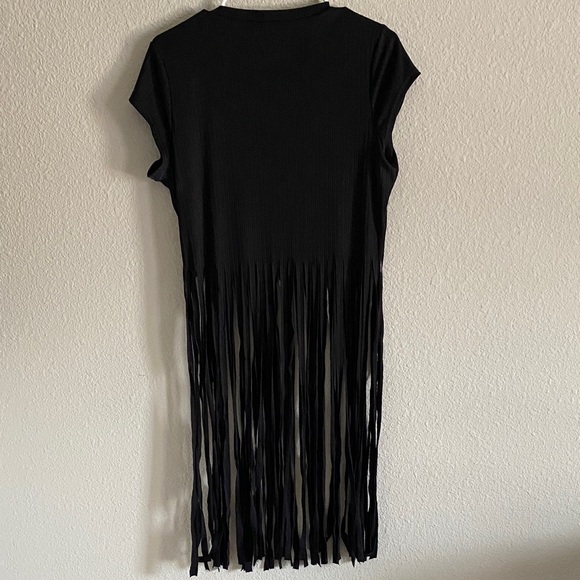 Elegant Black Fringe Shirt - Picture 7 of 9